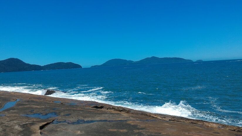 Também chamada de Praia do Saquinho por alguns, a atração fica escondida para muitos turistas, mas possui um acesso mais fácil do que parece - (Itamar Ribeiro/Google Reviews)