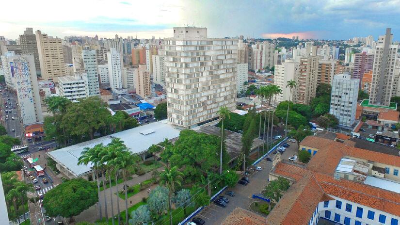 4. Campinas  R$ 72,94 bilhões: Campinas é um dos principais centros de tecnologia e inovação do Brasil. Algumas partes da região metropolitana do local estão, inclusive, entre as mais seguras do País. Para os amantes de esporte, a cidade conta com a sede de dois clubes dos mais importantes do interior: Ponte Preta e Guarani - (Firmino Piton/PMC)