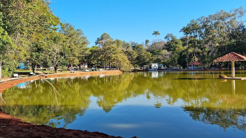 O município de Cambuquira, cercado por uma floresta remanescente de Mata Atlântica e de montanhas históricas, possui a segunda melhor água mineral do mundo - (Cristina Manescu/Google Reviews)