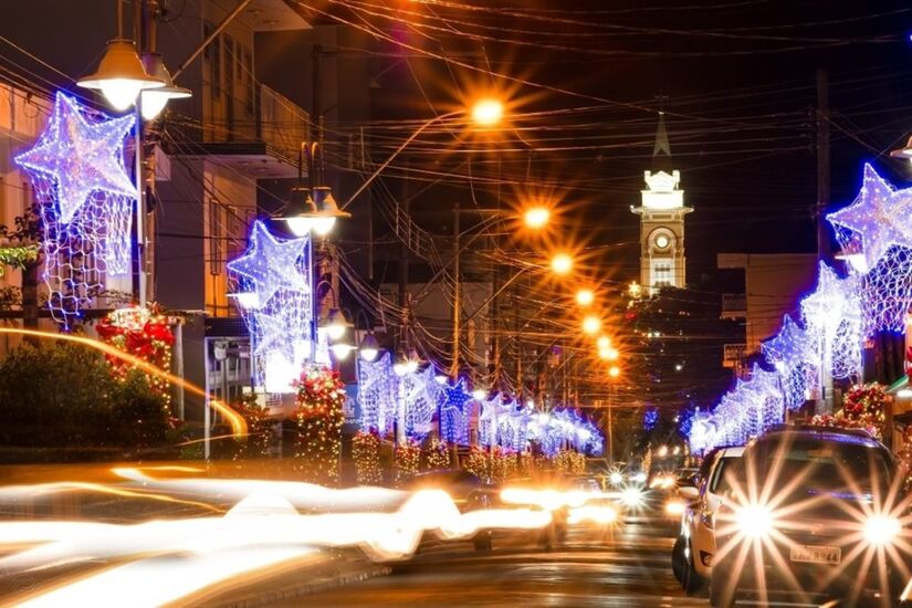 6. Socorro - Chama de "Cidade da Aventura", Socorro possui diversas atrações aos turistas. Durante a época natalina, a cidade promove atividades temáticas, mas sem perder a essência aventureira. Além disso, a cidade fica toda decorada para acolher os turistas que passam pela região em dezembro - (Divulgação)