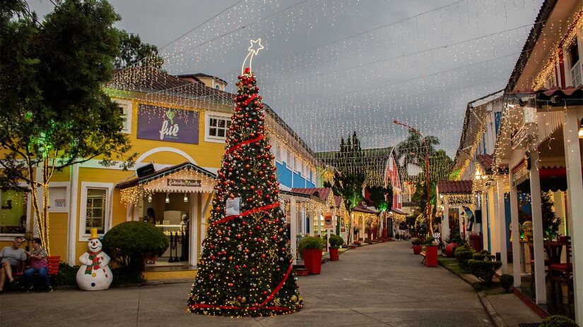 Em Penedo o clima de Natal perdura durante todo o ano - Foto: Divulgação Prefeitura de Itatiaia