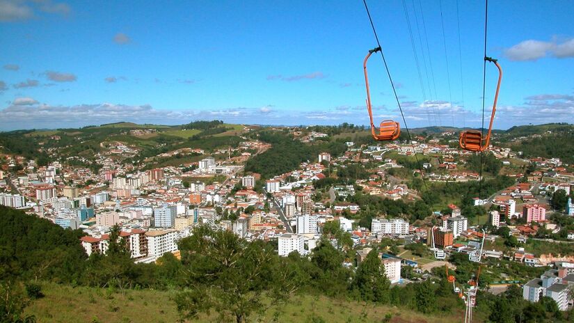 Serra Negra é, sem dúvida, um destino completo para quem busca contato com a natureza, boa gastronomia e um pouco do charme europeu sem sair do Brasil. Foto: Divulgação/Prefeitura de Serra Negra