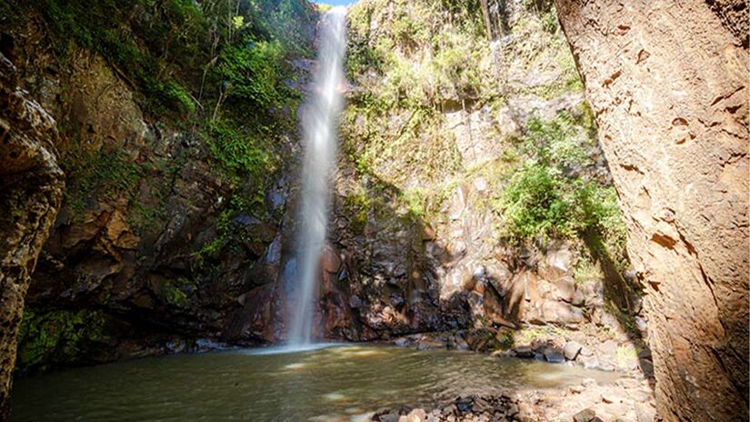 O Parque Natural Cachoeira da Marta é uma das atrações refrescantes de Botucatu - Foto: Divulgação Prefeitura de Botucatu