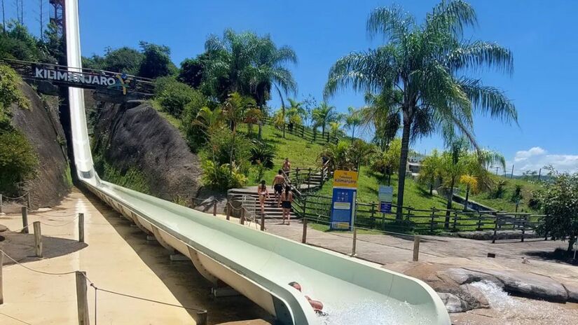 A piscina de chegada tem 1,20 metros de profundidade, para garantir a segurança dos visitantes. Foto: Divulgação/Aldeia das Águas