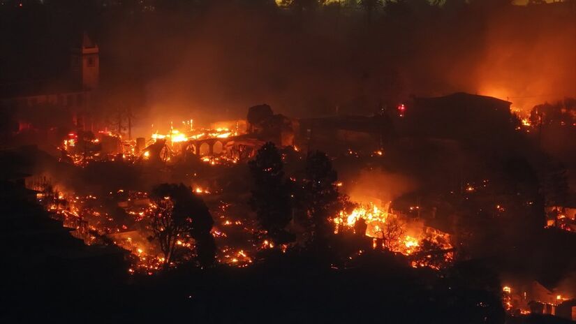 Este já é o maior e mais devastador incêndio da história do local.
Reprodução/noticiarioelsalvador