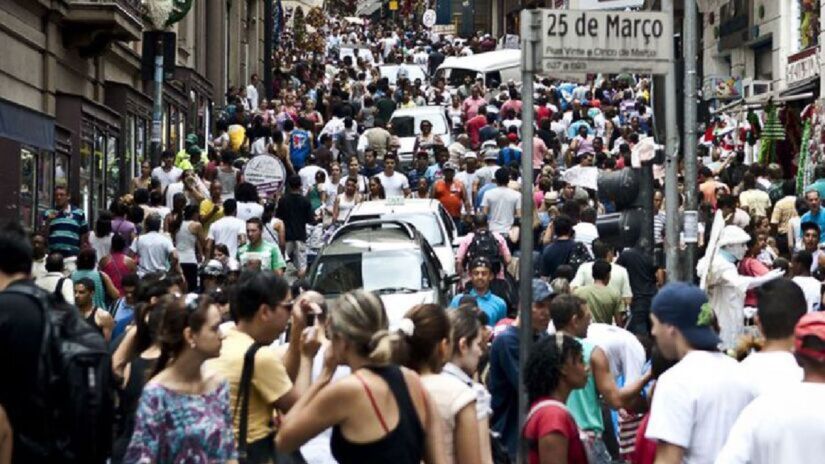 Com uma população que beira os 12 milhões de habitantes, São Paulo é, sem dúvida, uma das cidades mais superlotadas do mundo. Foto: Marcelo Camargo/Agência Brasil