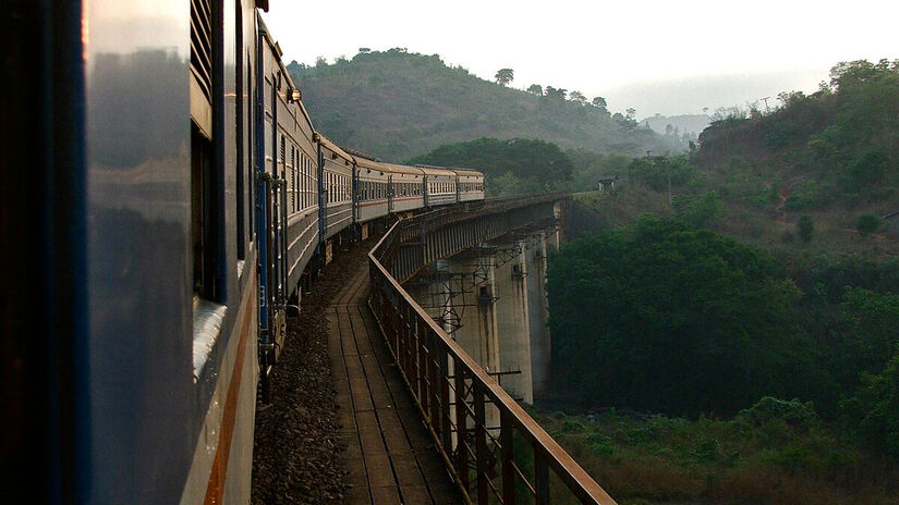 Tazara Railway, Tanzânia e Zâmbia - Foto: Jossejonathan/Eikimedia Commons