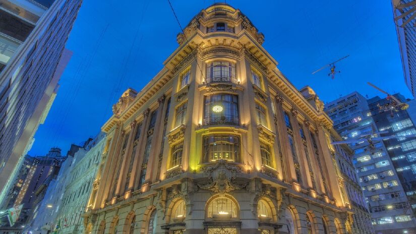 Centro Cultural Banco do Brasil: Um dos cartões-postais sediados no centro histórico de São Paulo, o CCBB sempre atualiza as programações culturais, sempre mantendo o público por dentro das novidades. O local oferece atrações como musicais, exposições, cinema, artes cênicas e muito mais - (Divulgação/CCBB)