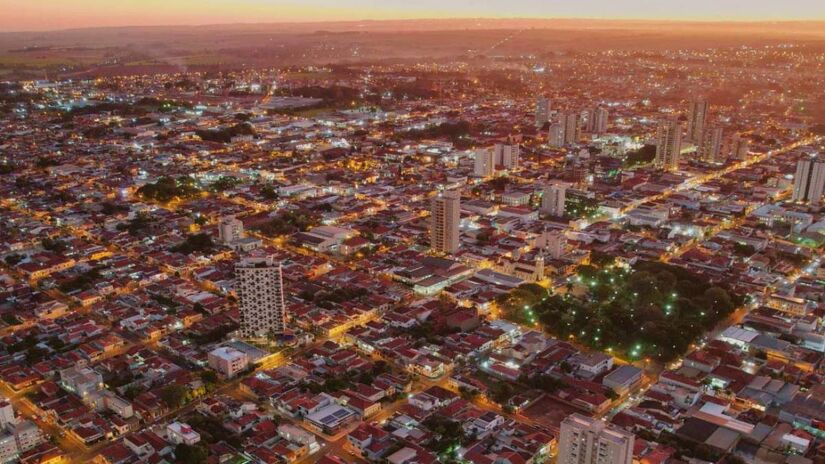 Jaboticabal fica na região de Ribeirão Preto e ganhou o título de Capital do Amendoim. Foto: Dione Amista (Dione do Drone)/Alesp