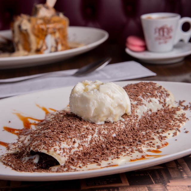 Grande crêpe au chocolat de grande gateau à Neymar/Divulgação