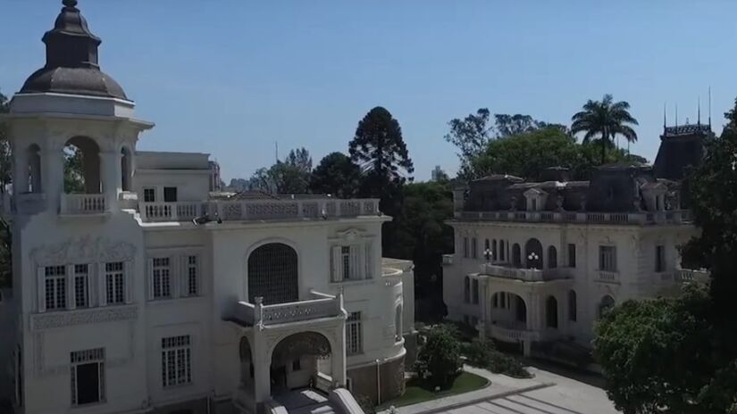 Além do Palácio dos Cedros, outras cinco casas da família Jafet foram tombadas. Todas fazem parte da história do bairro do Ipiranga.  (Foto: Reprodução/Youtube)