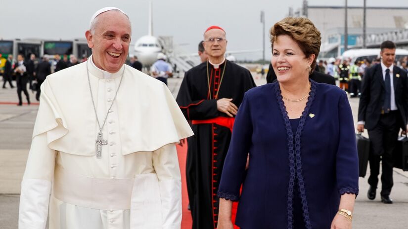 O Papa Francisco foi recebido pela então presidenta Dilma Rousseff (Imagem: Palácio do Planalto/Wikimedia Commons)