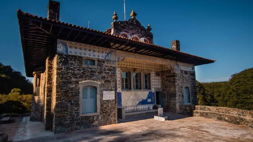 Pouso do Paranapiacaba é uma das atrações históricas da trilha do Parque Estadual da Serra do Mar - (Divulgação/Caminhos do Mar)
