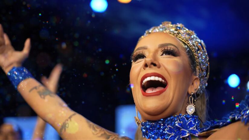 Muriel Quixaba é a rainha de bateria da Acadêmicos do Tatuapé