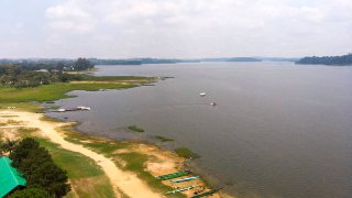 Represa de Guarapiranga: Localizada na divisa entre os municípios de São Paulo (zona sul), Itapecerica da Serra e Embu-Guaçu, a "praia paulistana" tem atraído diversos turistas. Ao todo, a represa abriga 18 praias reconhecidas pela prefeitura, além de cinco parques ao seu redor - (Divulgação/Governo de SP)