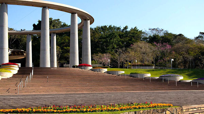 Solo Sagrado de Guarapiranga: Erguido em 1945 pela Igreja Messiânica Mundial do Brasil, o local fica às margens da Represa Guarapiranga. Foi idealizado para ser um protótipo do "Paraíso Terrestre", com muita beleza natural que encanta qualquer visitante em mais de 300 mil metros quadrados - (Divulgação/Igreja Messiânica Mundial)