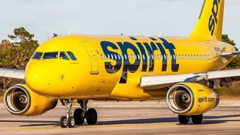 A Spirit Airlines tem regras rígidas sobre vestimenta em seus voos (Foto: Divulgação/Spirit Airlines)