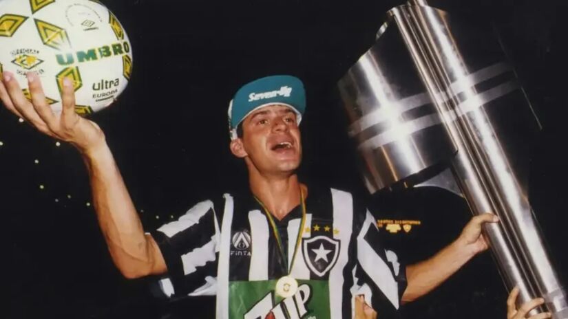 7. Túlio Maravilha (Goiás, Botafogo, Corinthians, Vitória, São Caetano e Juventude)  129 gols - Destaque do título brasileiro do Botafogo em 1995, Túlio teve uma impressionante média de 0.92 gols por jogo. (Foto: FR Botafogo)
