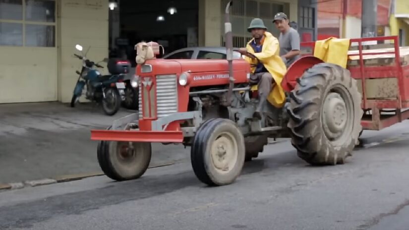Colônia Paulista é descrita como uma área rural com muito mato e verde, algo difícil de encontrar no centro de São Paulo. O centro da cidade fica a cerca de duas horas ou mais de distância, dependendo do trânsito.
