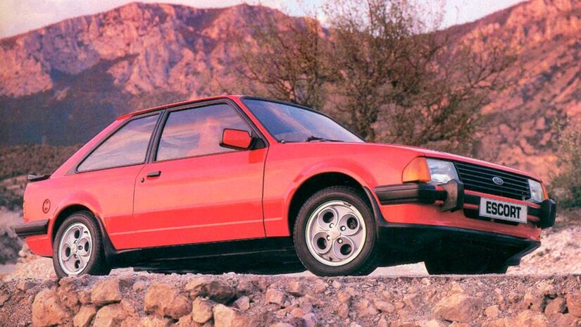 Ford Escort XR3 (1983-1992): nos anos 1980 a Ford acertou a mão em levar o conceito de carro de luxo aos modelos esportivos com o Escort XR3, que teve o primeiro conversível moderno do mercado brasileiro. Um sonho. Foto: Divulgação/Ford
