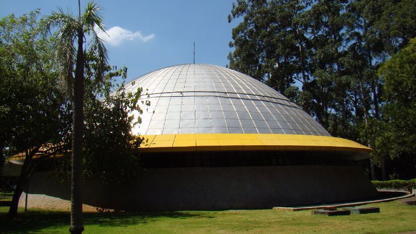 O Planetário do Ibirapuera oferece apresentações de tirar o fôlego! Imagem: Rodrigo Soldon/Flickr