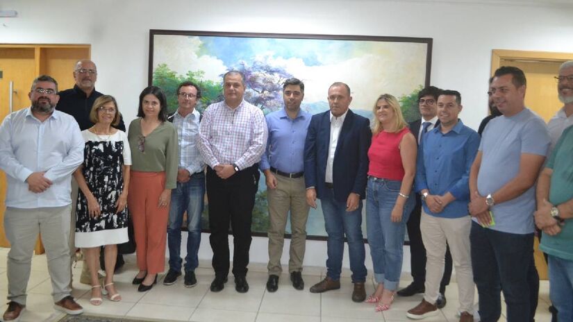 Autoridades do Conisud durante reunião nesta semana com representantes da Arteris.