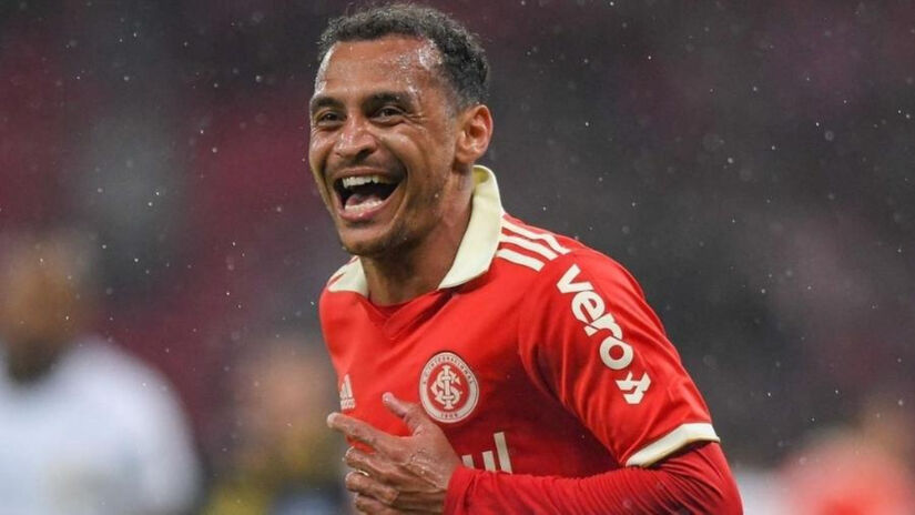 Alan Patrick disputou 195 partidas, marcou 42 gols e deu 31 assistências.

/Foto: Reprodução/Redes sociais