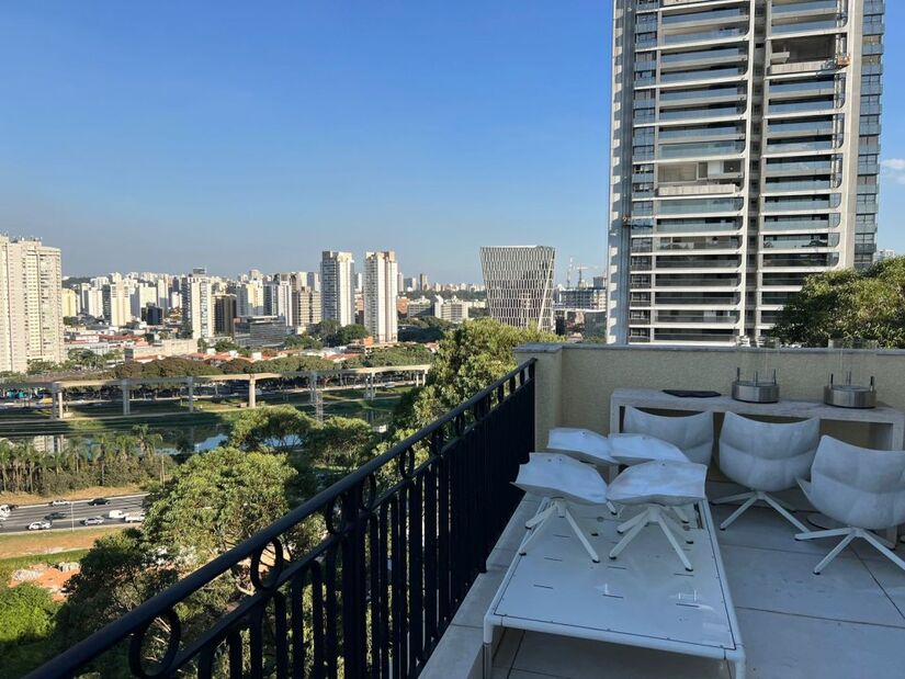 Maior apartamento de São Paulo, com 1.223 metros quadrados de área privativa, irá a leilão em junho.