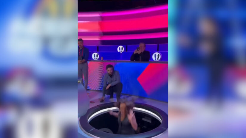 O sucesso do 'Acerte ou Caia' se deve ao seu formato dinâmico e competitivo, mantendo o público engajado com batalhas rápidas e emocionantes. A estrutura visual do programa também impressiona, com o famoso 'buraco' no palco.
