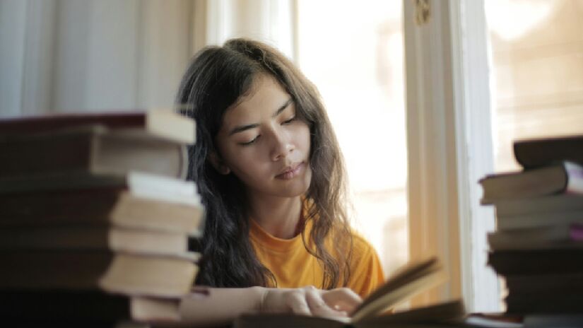 Até pessoas inteligentes podem se dar mal com esses deslizes. Imagem: Andrea Piacquadio/Pexels