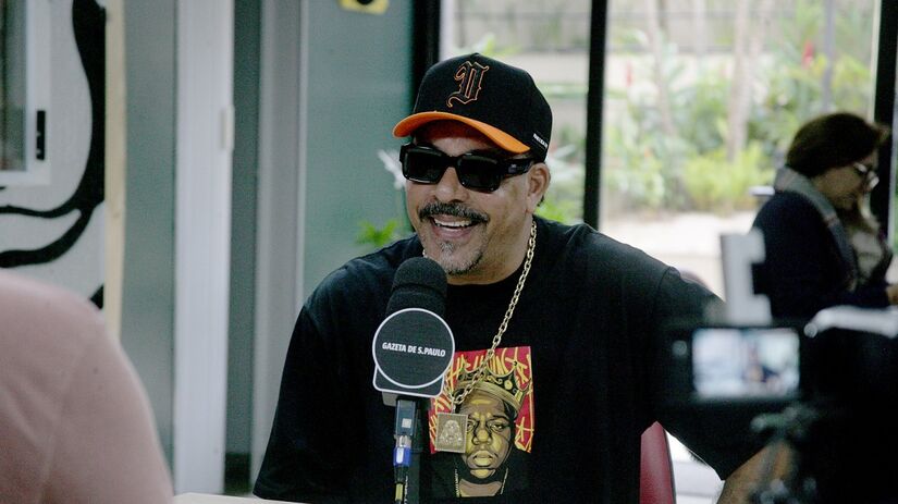 O rapper Dexter, durante participação no podcast Direto da Gazeta/Thiago Neme/Gazeta de S. Paulo