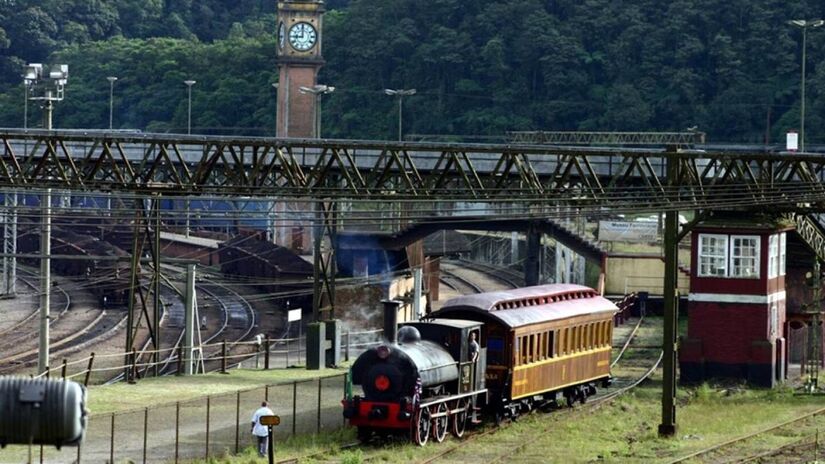 Distrito pertencente a Santo André, Paranapiacaba guarda a memória dos imigrantes ingleses que chegaram ao Brasil em 1867 para construir a estrada de ferro paulista. Foto: Divulgação