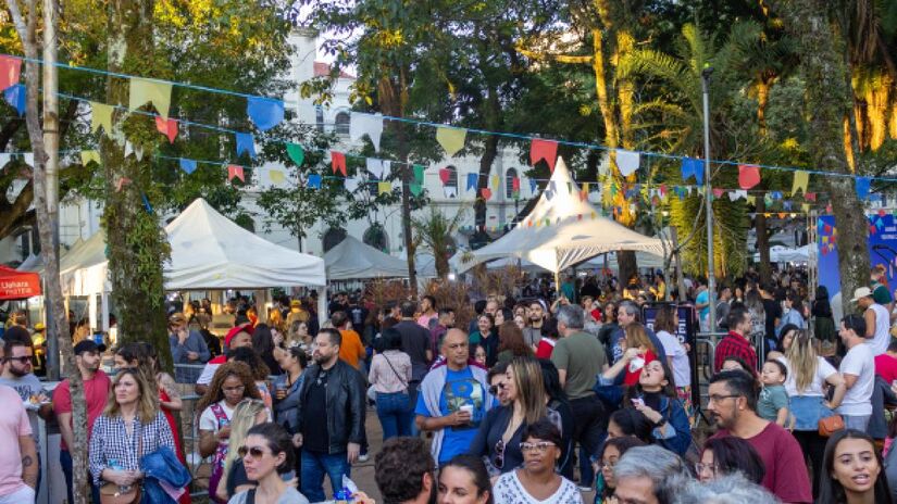 Festa, que só começa oficialmente em junho, faz o 'Esquenta Arraiá' neste sábado (17/5) e domingo (18/5). 
Fotos: Divulgação
