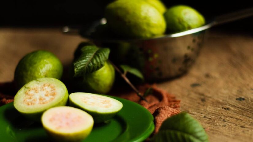 O licopeno, coratenoide que dá o aspecto avermelhado na polpa é um poderoso antioxidante | Freepik
