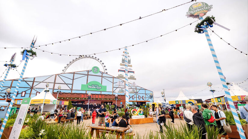Venda de ingressos ao público geral terá início neste mês.
Fotos: Divulgação/Oktoberfest