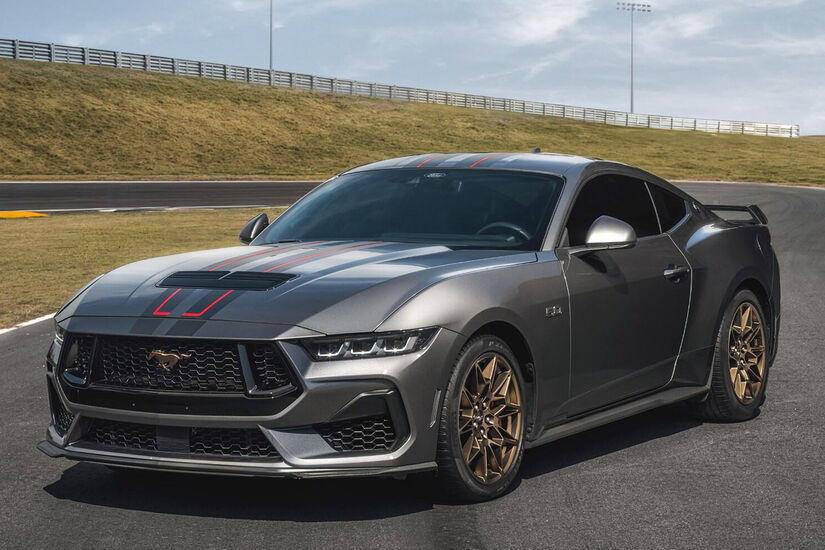 Vendas do Mustang com câmbio manual se iniciaram no Brasil no dia 7 de maio.