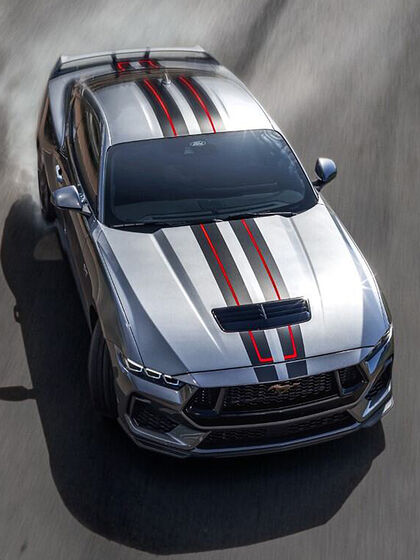 Séies especiais são uma parte importante da história do Mustang, com modelos que marcaram época e
ajudaram a criar a mística em torno do icônico "pony car".