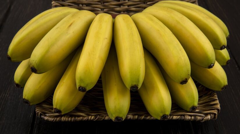 Desse jeito as bananas ficarão protegidas do gás etileno, que faz as frutas amadurecerem (Fotos: Freepik)