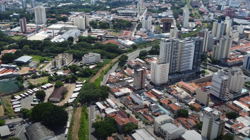 Segundo o Expatistan, as cidades mais caras do Brasil são Rio de Janeiro, São Paulo, Santos, Campinas e Brasília.  