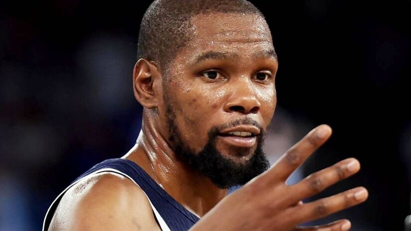Durant teve um destaque na carreira em fevereiro, quando se tornou o oitavo jogador da NBA a atingir 30 mil pontos na temporada regular. 
Foto: Reprodução/Instagram
