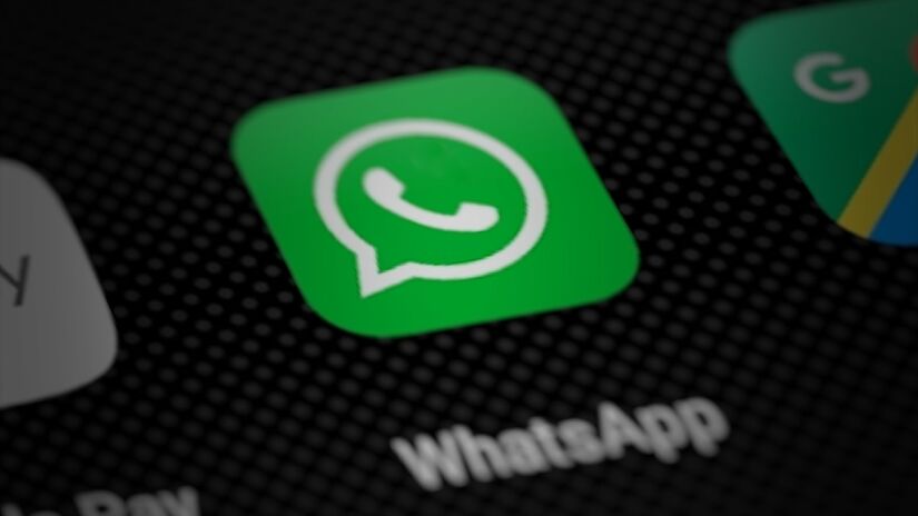 Whatsapp possui opções de chamada por internet. Imagem: Yuri Samoilov/Flickr