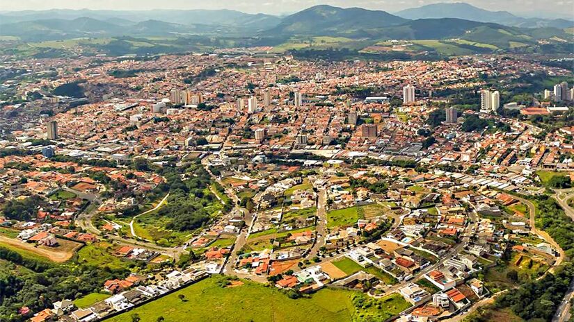 1. Bragança Paulista - Localizada no interior de São Paulo, a cidade de Bragança Paulista é acolhedora e apaixonante, possuindo um clima ameno e belas paisagens. O local oferece variedades de atividades ao ar livre, proporcionando uma boa experiência para o casal - (Divulgação/PMBP)