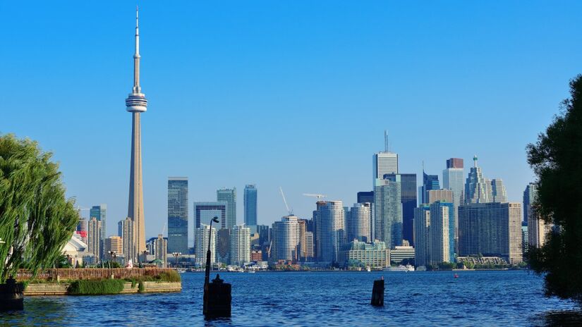  Toronto, no Canadá, foi eleita como a melhor cidade para viajar (Fotos: Freepik)