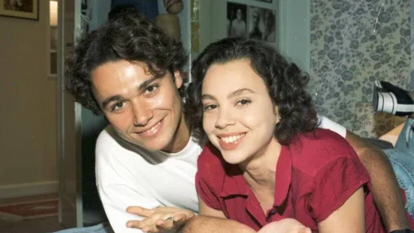 Reprise de 'História de Amor' chegará ao fim só no segundo semestre, em meados de setembro, mas, de acordo com diversos veículos de comunicação, a emissora já está cotando algumas opções para substituí-la.