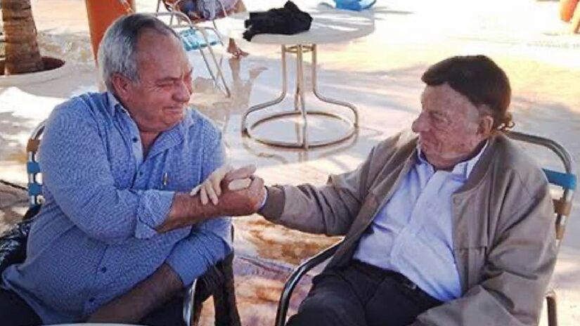 Empresário estava internado para tratamento médico.
