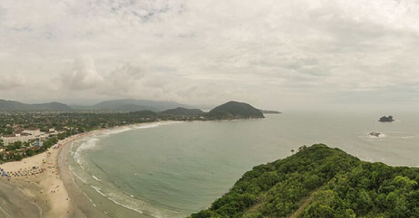 A Praia de Pernambuco é outro destaque pela cidade - (Divulgação/Prefeitura de Guarujá)