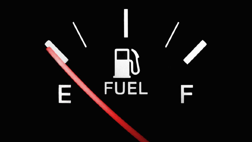 Encher o tanque com gasolina ou álcool? Imagem: PxHere