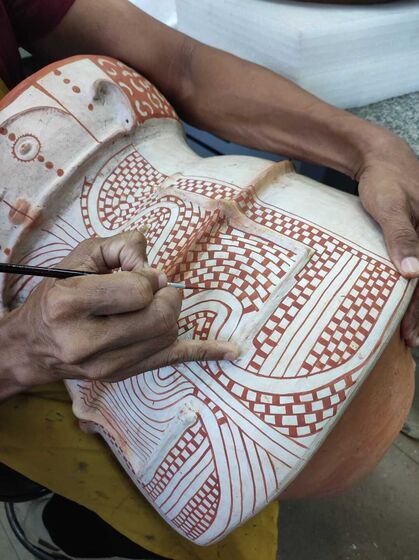 Além da exposição de trabalhos, os ceramistas ministrarão workshops, palestras e aulas e marcarão presença em rodas de conversas com o público.
Fotos: Divulgação