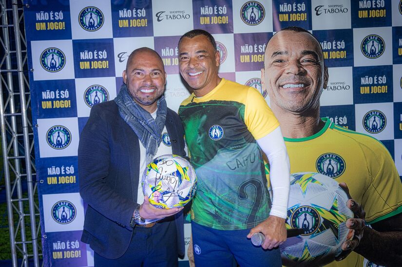Projeto é idealizado pelo ex-jogador e capitão do pentacampeonato Cafu.
