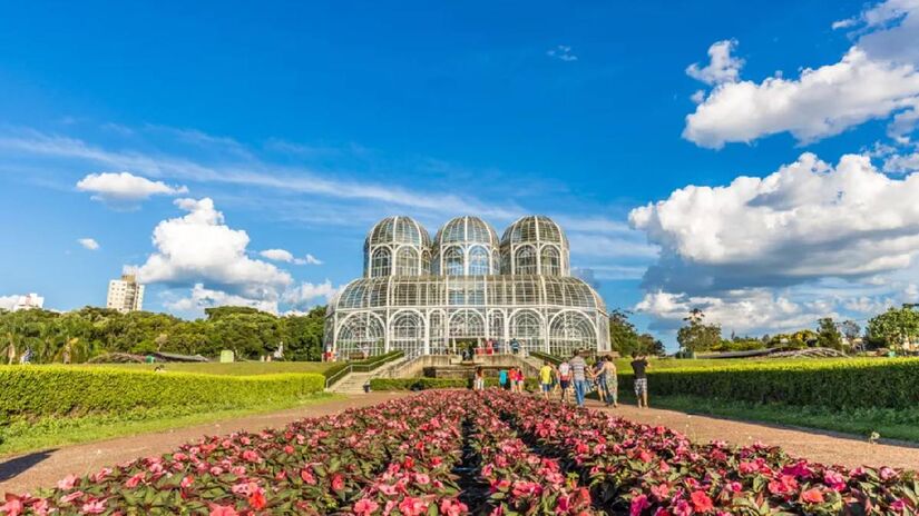 A cidade paranaense possui o Jardim Botânico mais famoso do Brasil | Divulgação
